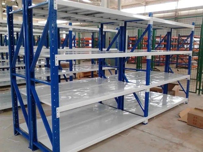 Hot expanded seamless steel pipeShelves